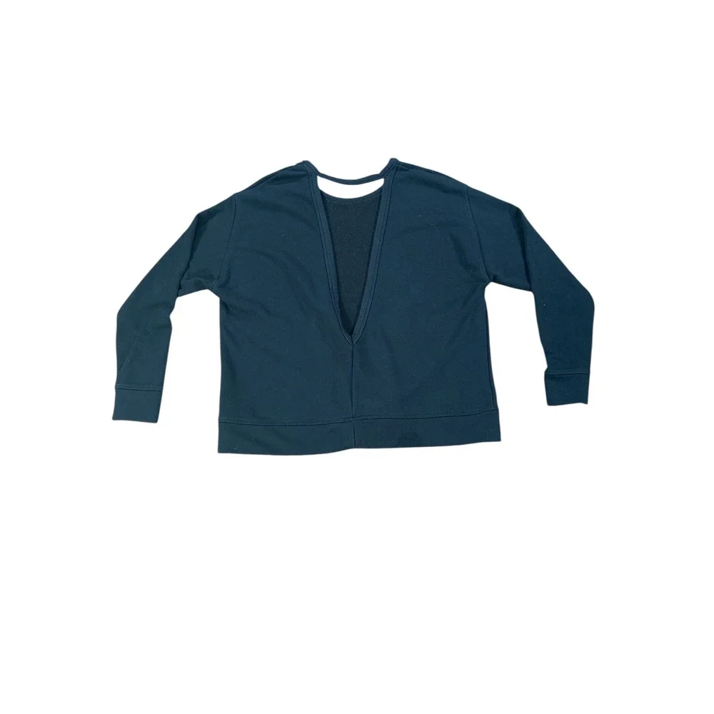 Nike Women's Long Sleeve V-Neck Open Back‎ Workout Sweatshirt